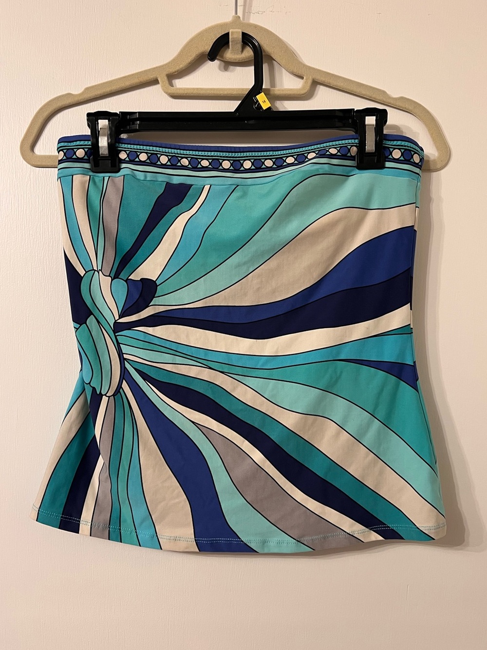 MICHAEL KORS Y2K PUCCI STYLE STRAPLESS TANKINI TOP ✨